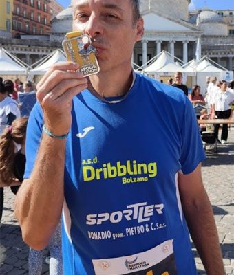 Sergio Colombi alla Neapolis Marathon 2024.